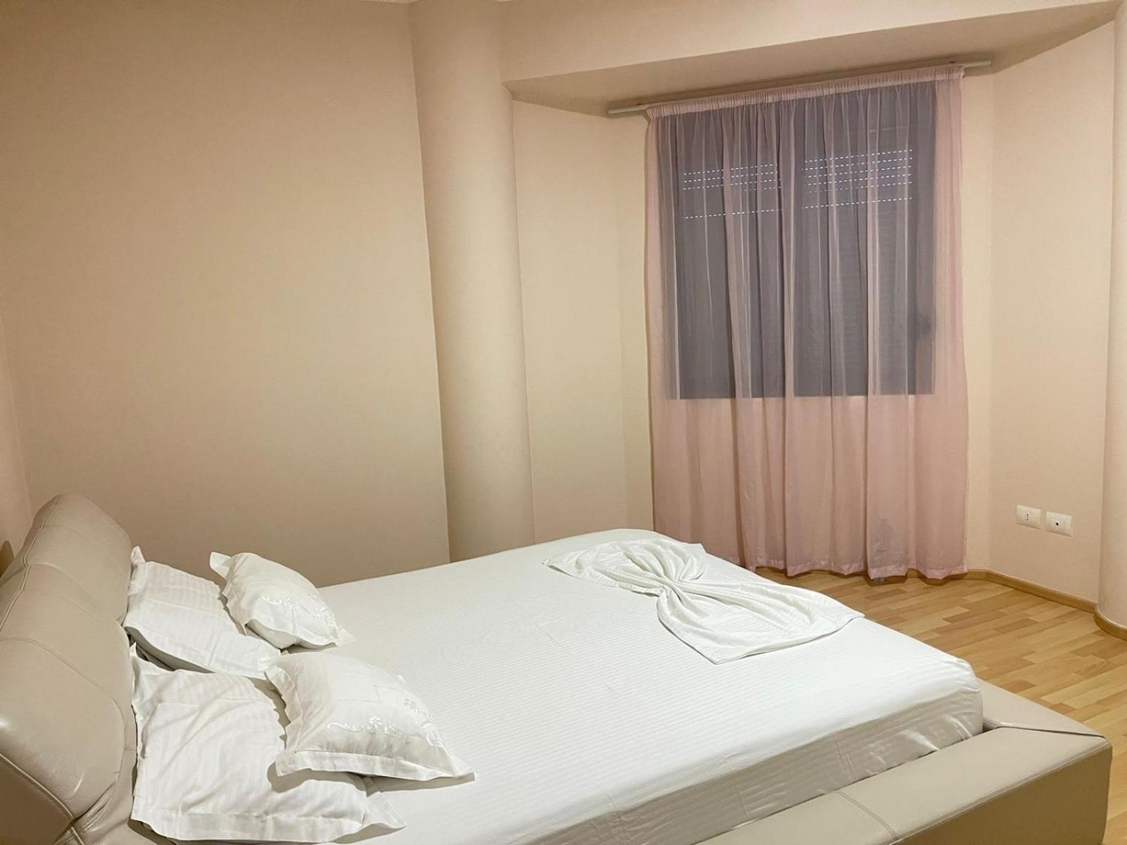 Xhemi'S Apartment Sarandë 외부 사진
