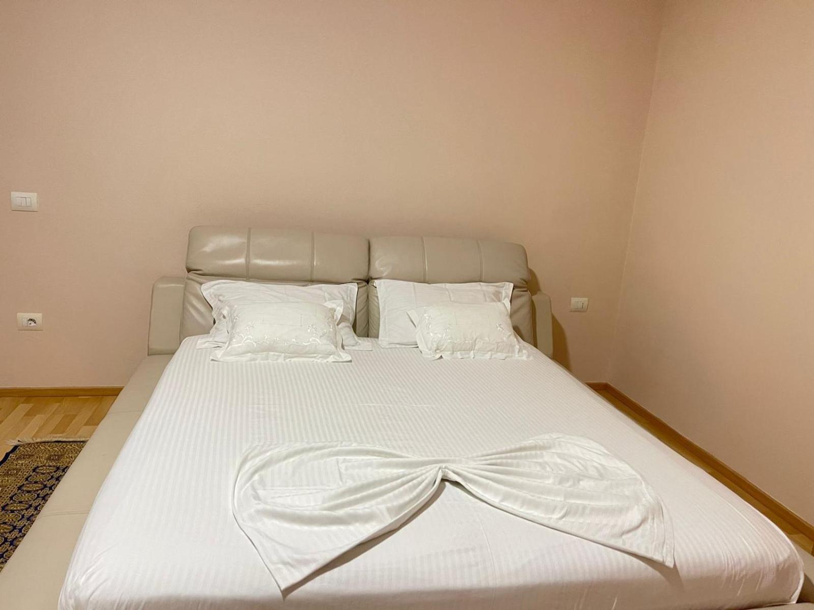 Xhemi'S Apartment Sarandë 외부 사진