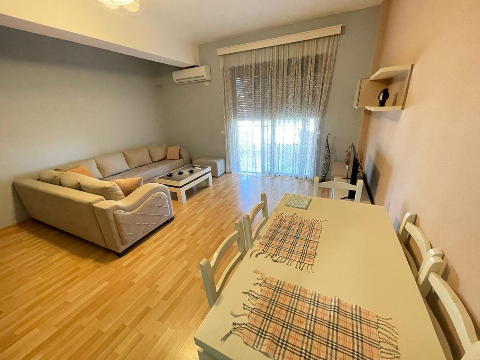 Xhemi'S Apartment Sarandë 외부 사진