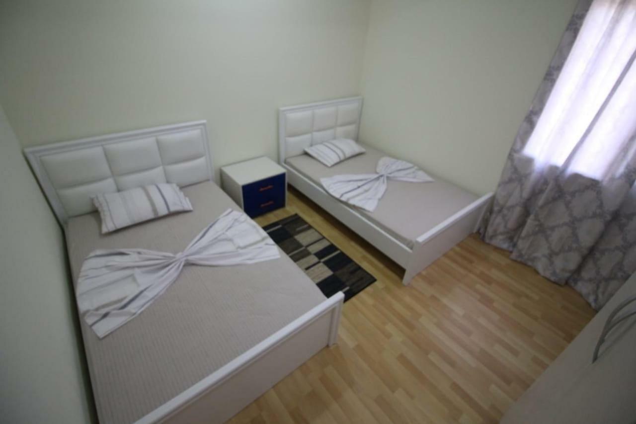 Xhemi'S Apartment Sarandë 외부 사진